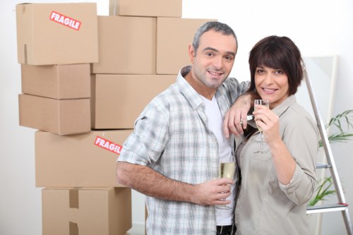 Expert advice on choosing Bromley packing services